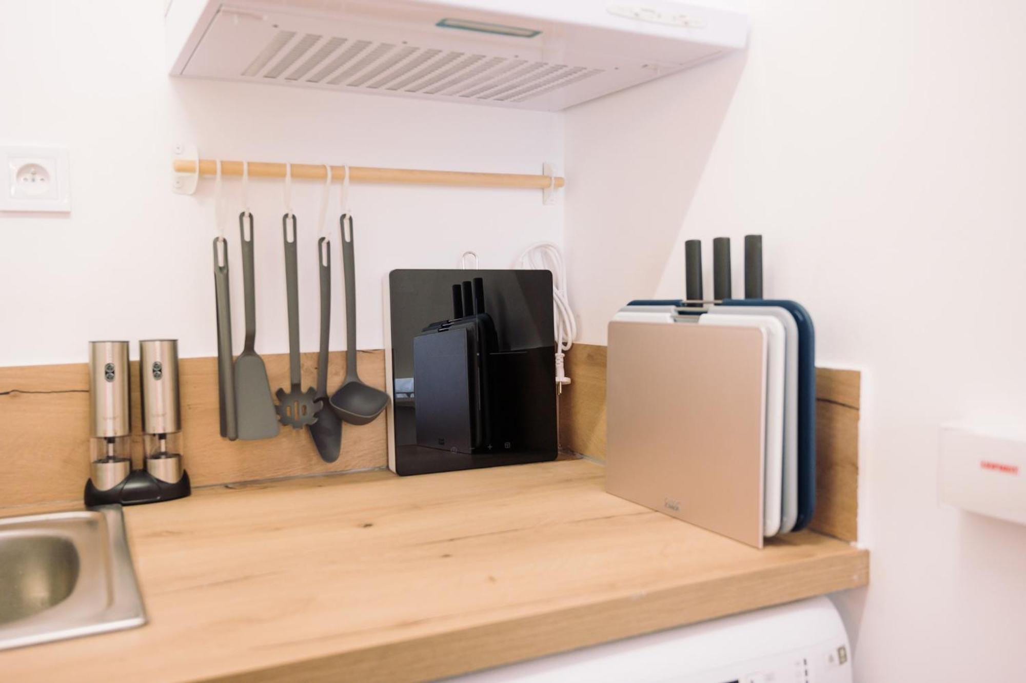 L'Albizia- Centre -Tv Wifi-Cozy Apartment Нарбон Екстериор снимка